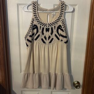 Cato Cream and Black Sleeveless Blouse